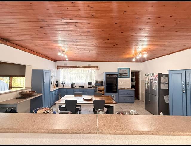 5 BEDROOM HOUSE FOR SALE IN HUTTENHEIGHTS